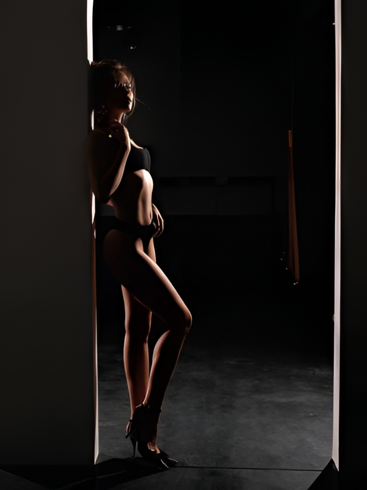 Азалия привлекальеная девушка из Железнодорожного цена от 1500 руб