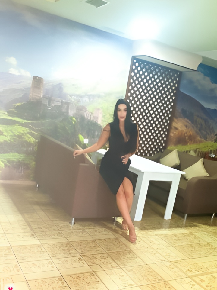 Инга привлекальеная девушка из Железнодорожного цена от 2500 руб