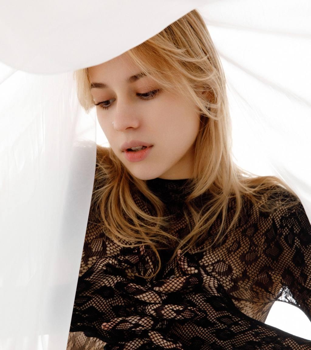 Варвара привлекальеная девушка из Железнодорожного цена от 6000 руб