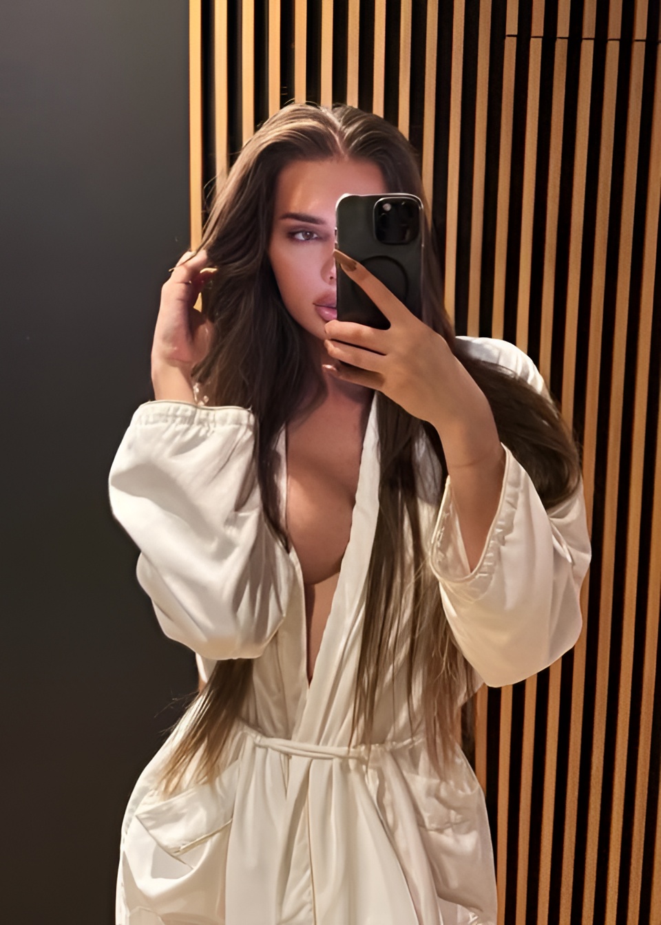 АНАСТАСИЯ ВЕЛИКАЯ привлекательная девушка из Железнодорожного цена от 18000 руб