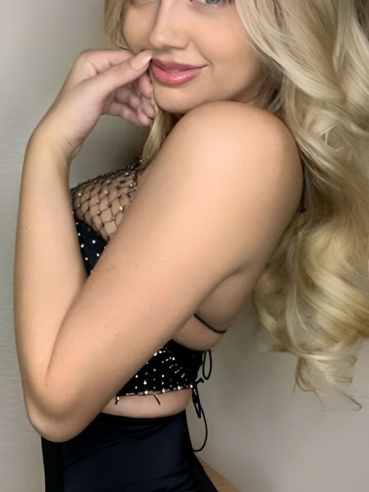 Индивидуалка Лолита, доступна для личного знакомства от 1500 руб