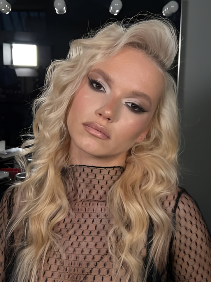 Индивидуалка Рада, доступна для личного знакомства от 1500 руб