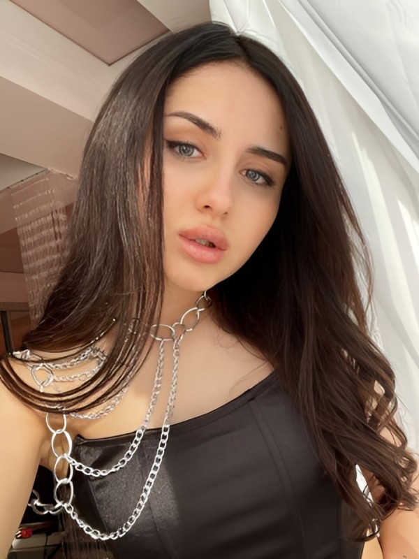 Ксения привлекательная девушка из Железнодорожного цена от 3000 руб