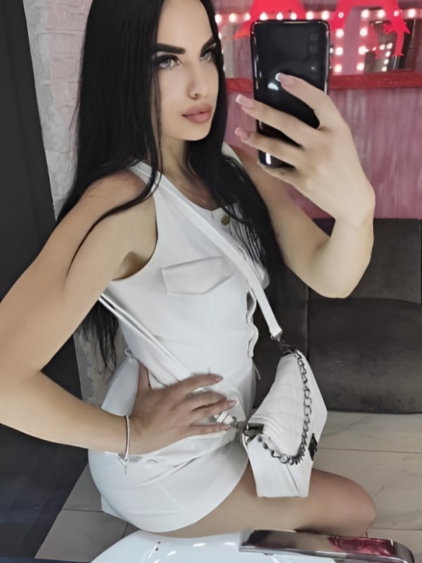 Юлия привлекательная девушка из Железнодорожного цена от 2500 руб