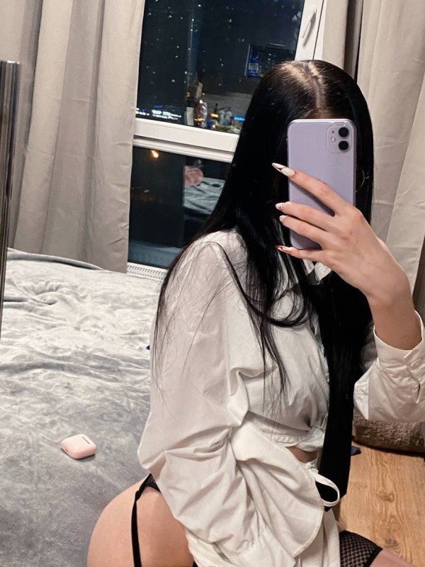 Олечка привлекательная девушка из Железнодорожного цена от 5000 руб